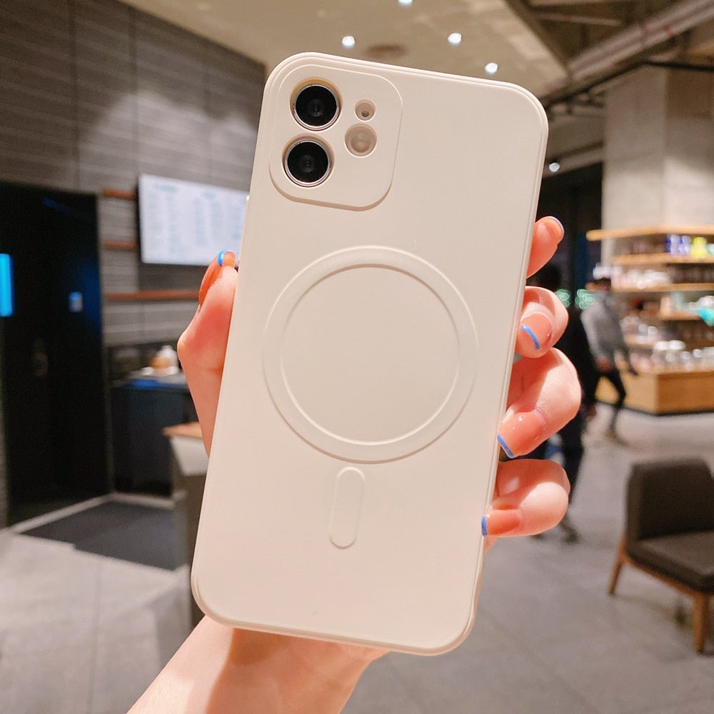 Liquid Silicone Magnetic Case for iPhone 12 Pro Max 11Pro X Xs Xr 7 8 Plus 12 Mini Wireless Charger Magsafing Magnet Back Cover