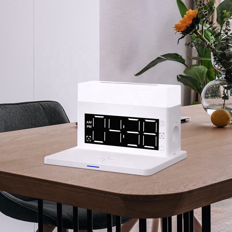 Multifunctional Wireless Charger 15W Fast Charge Desk Lamp Alarm Clock 6 in 1 for Apple Huawei